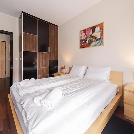Apartament Z Balkonem I Miejscem Parkingowym דירה סופוט