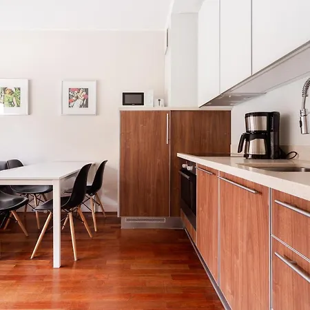 Apartament Z Balkonem I Miejscem Parkingowym סופוט